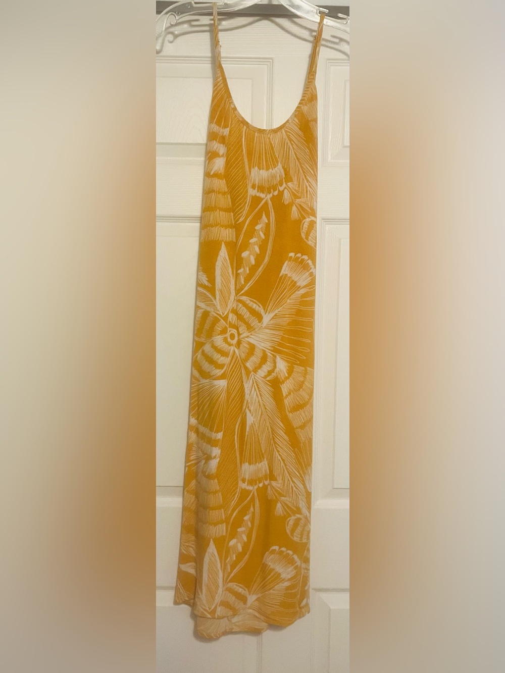 Cupshe M Orange and White Floral Maxi Slip Dress